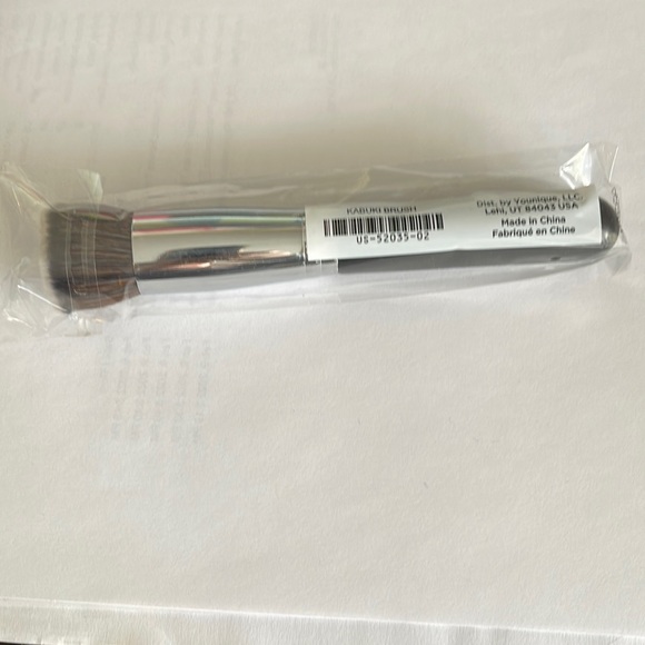 Younique Other - Younique Kabuki liquid foundation brush.